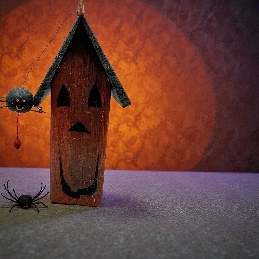 Vintage Pumpkin Bird House Hand Made Halloween Spider On Wire 8x2.5 Primitive